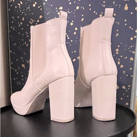 Mia Genesis Off White Platform Ankle Boots - Picture 3 of 15